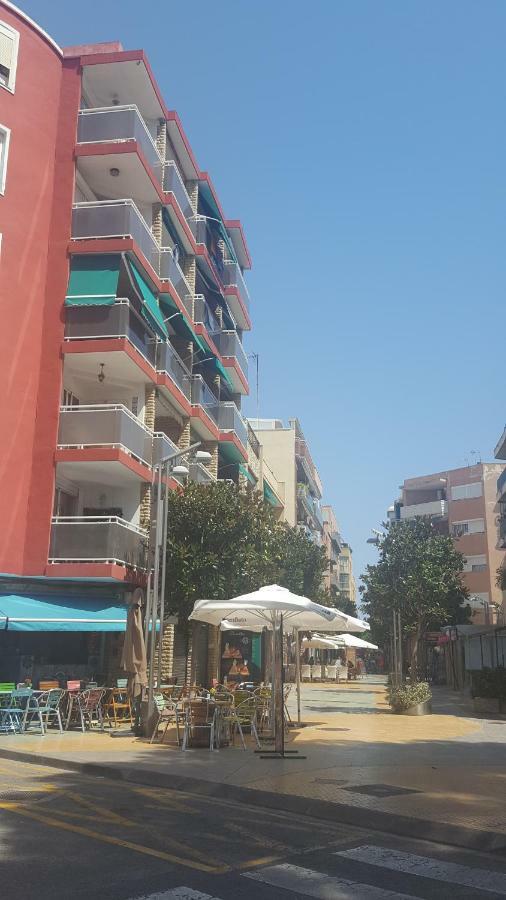 Apartamento Vacacional Salou Bagian luar foto